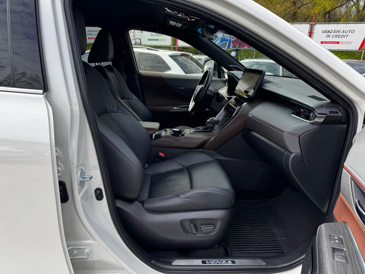 Toyota Venza 2021 — Миниатюра 5
