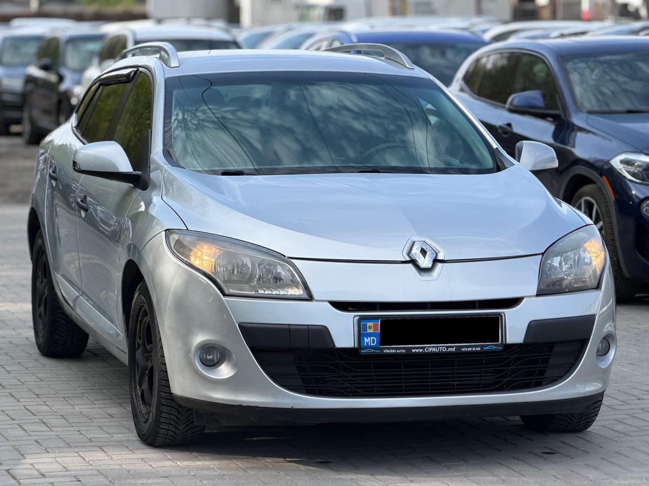 Renault Megane 2011 — Миниатюра 3