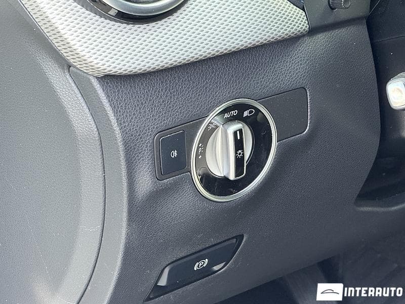 Mercedes B 250E 2015 — Миниатюра 8