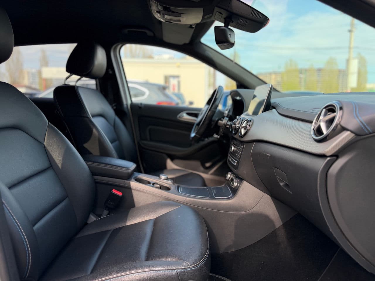 Mercedes B 250E 2015 — Миниатюра 19