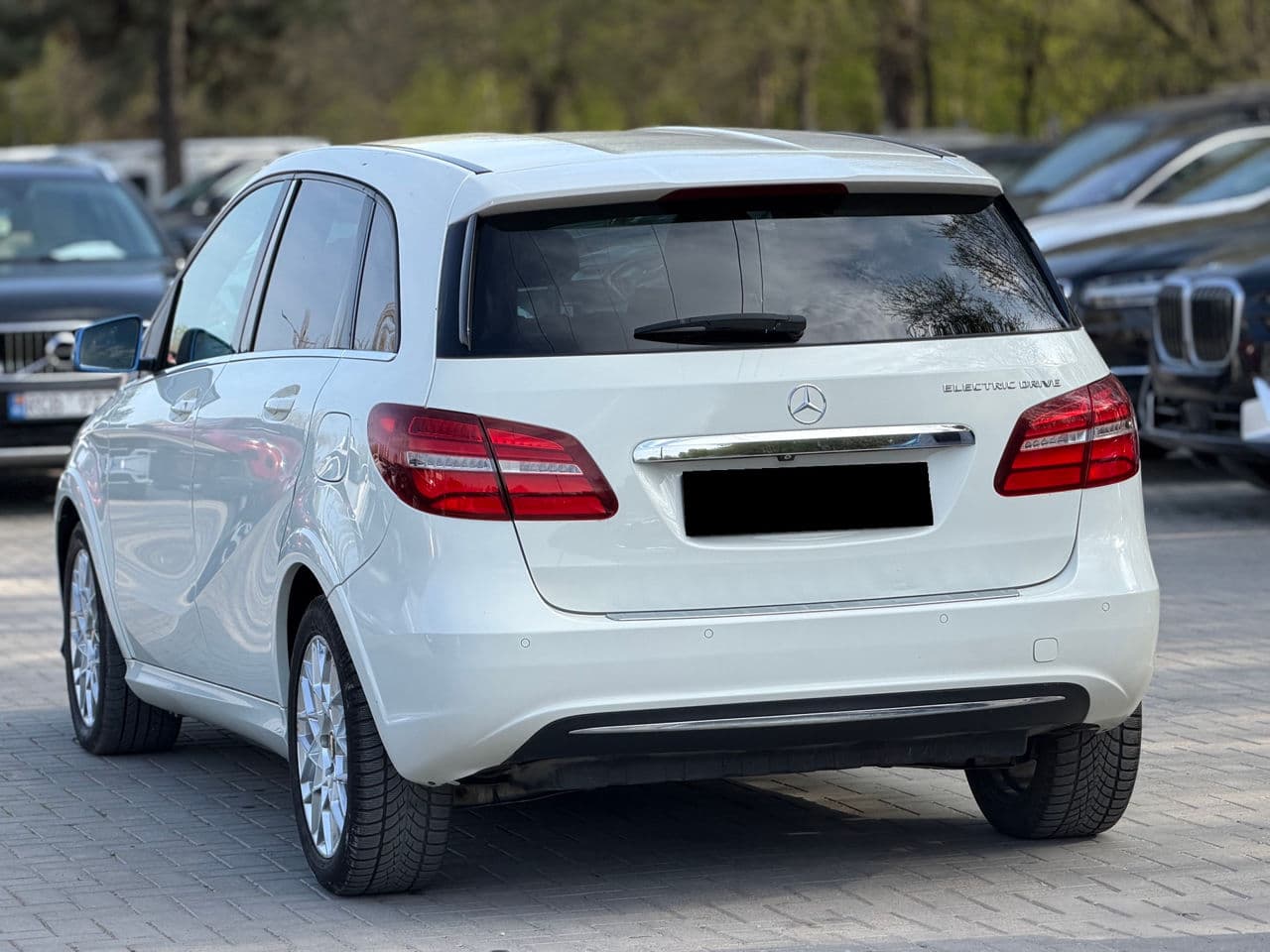 Mercedes B 250E 2015 — Миниатюра 4