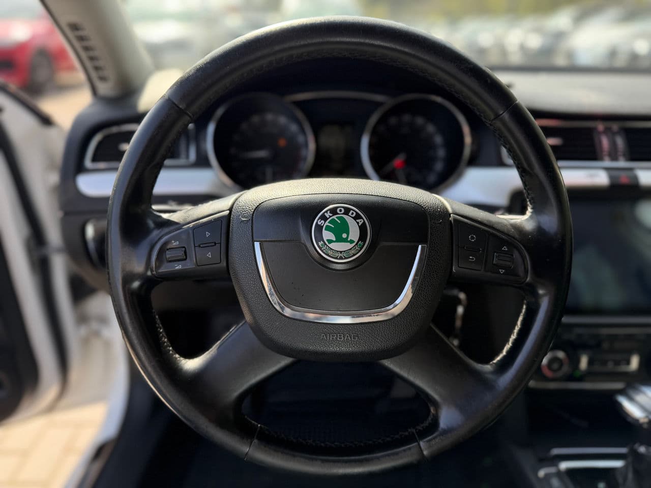 2009 Skoda Superb — Miniatură 9