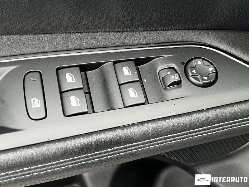 Peugeot 3008 2023 — Миниатюра 16