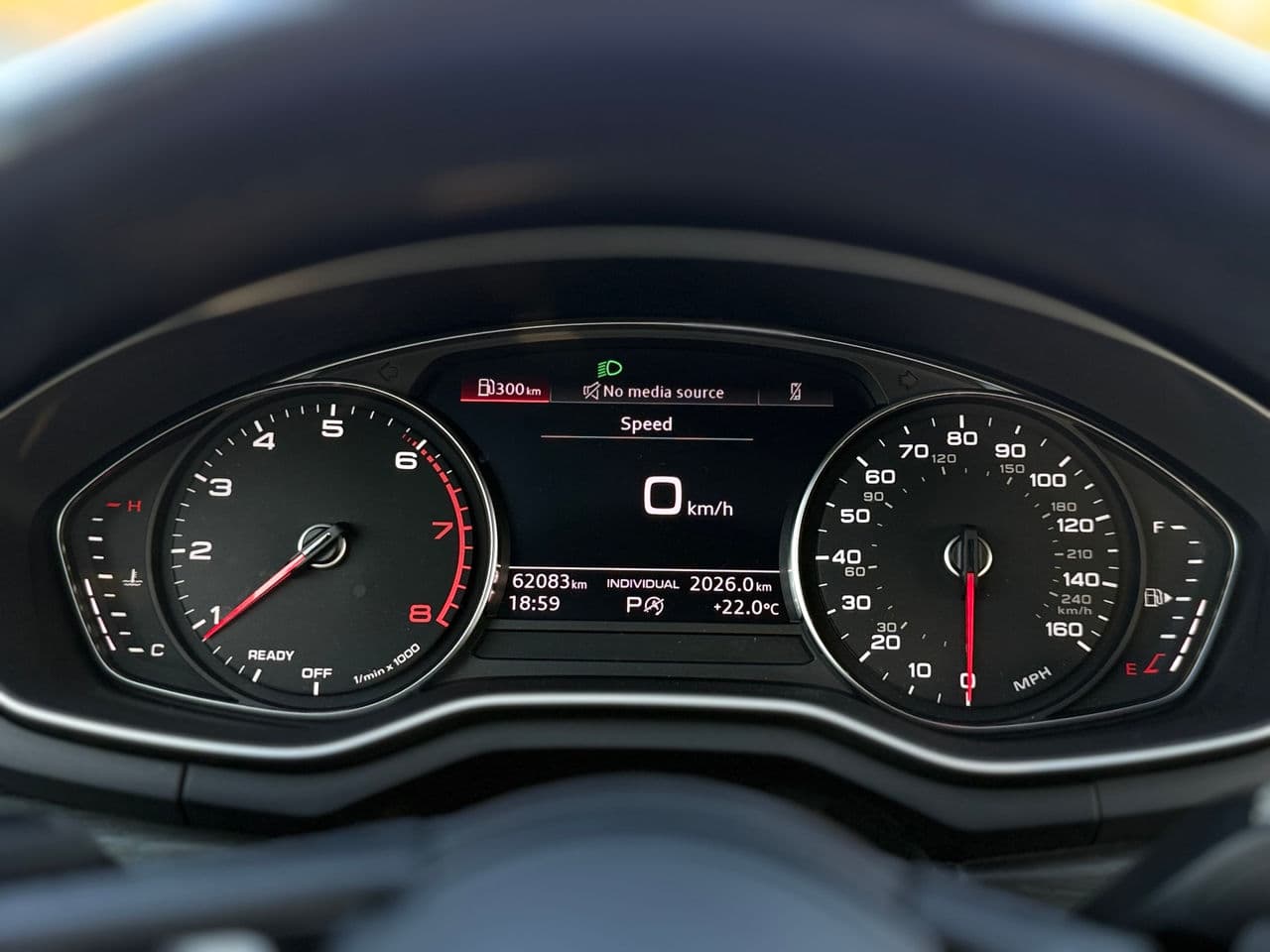 Audi A4 2020 — Миниатюра 13