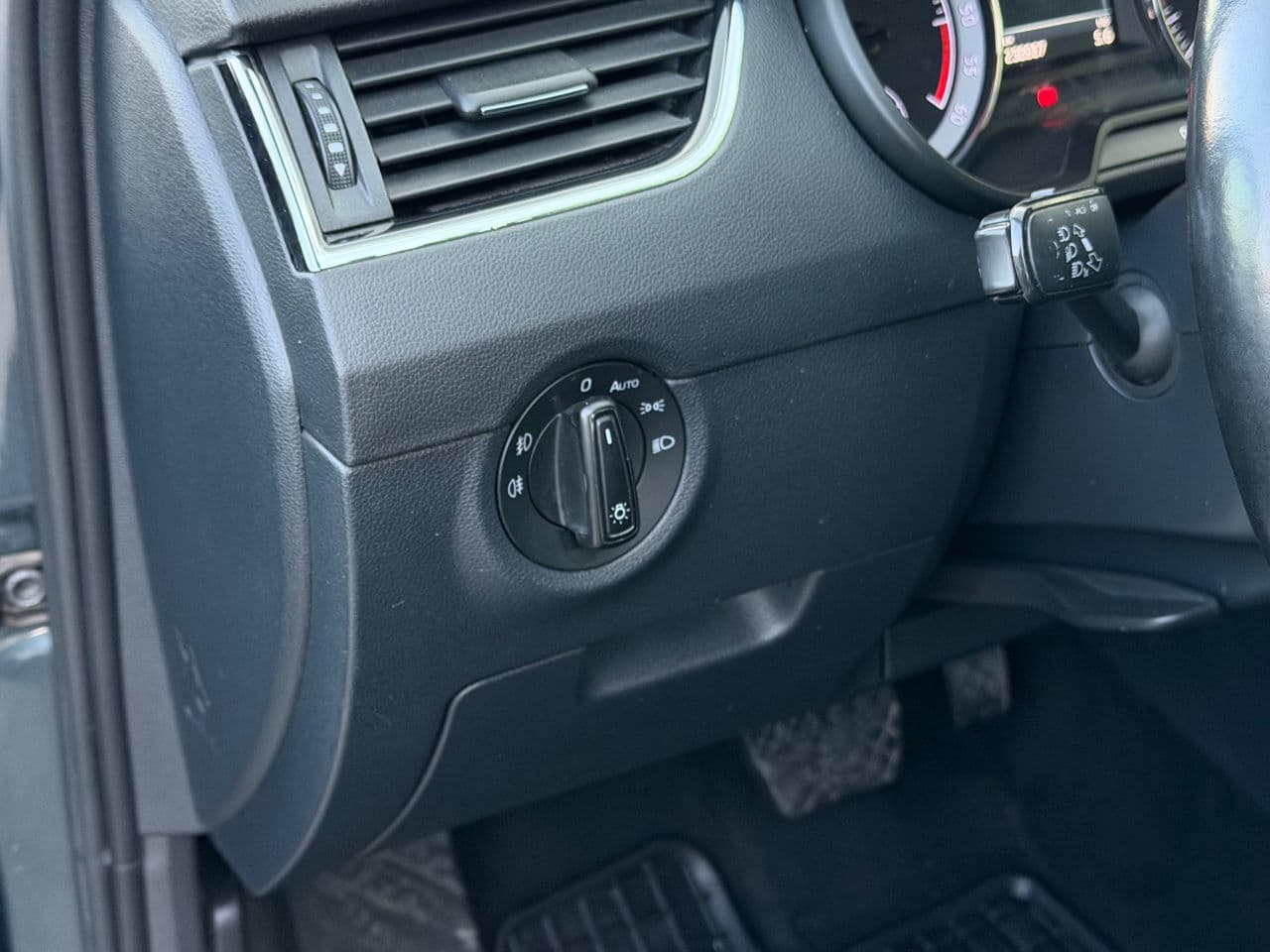 Skoda Octavia 2017 — Миниатюра 7