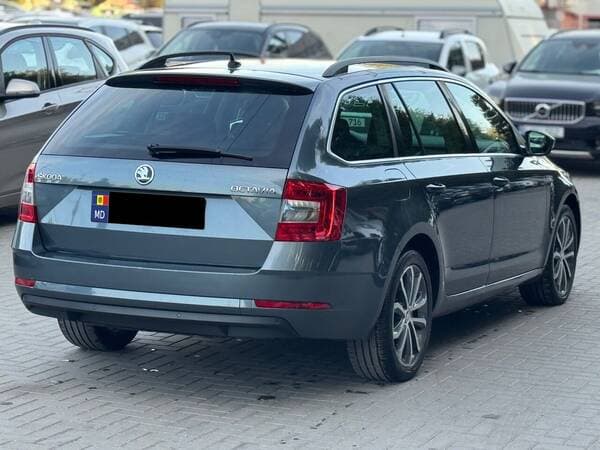 2017 Skoda Octavia — Miniatură 3
