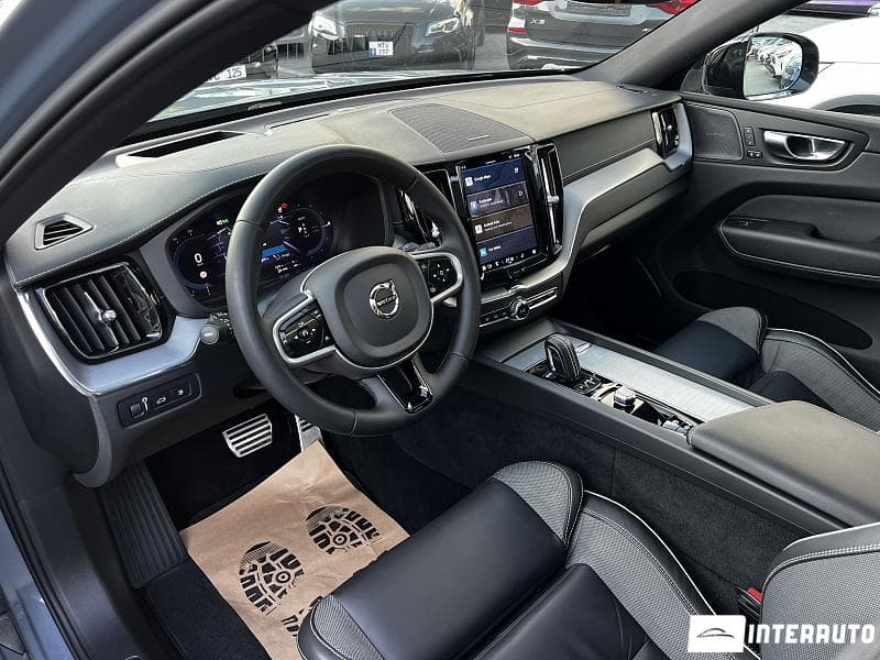 Volvo XC 60 2022 — Миниатюра 6