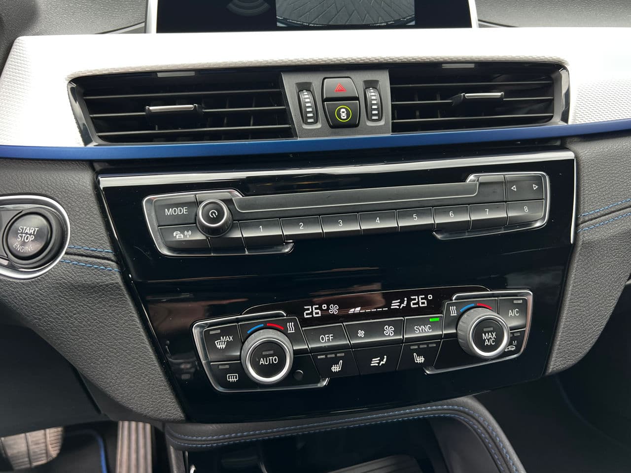 BMW X2 1.6D 2019 — Миниатюра 11