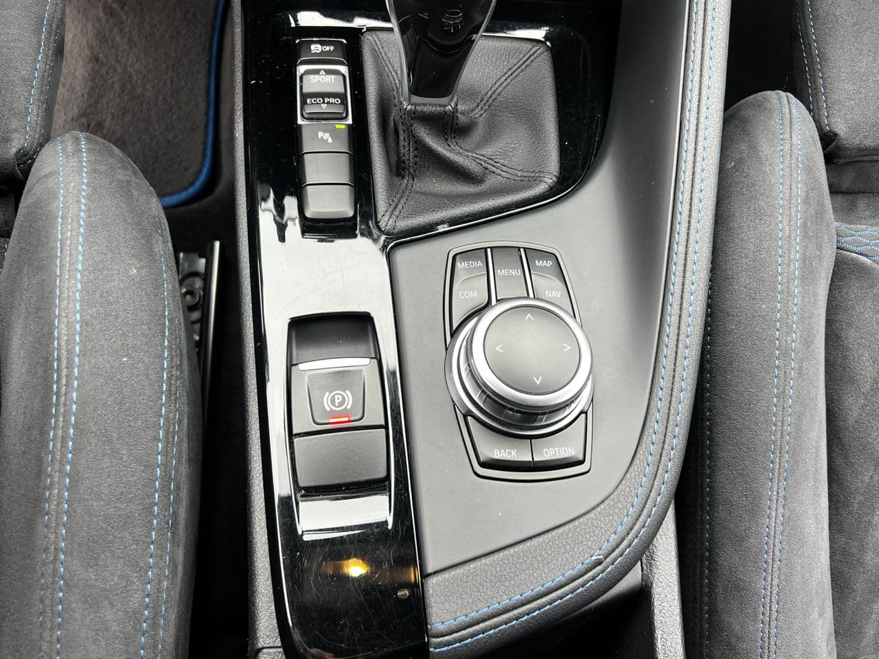 BMW X2 1.6D 2019 — Миниатюра 15