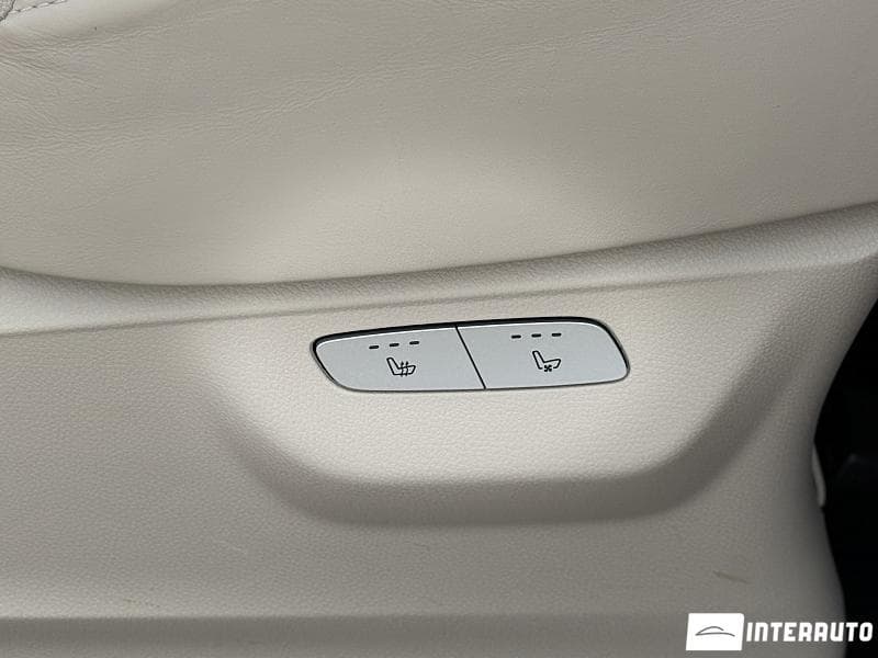 Mercedes V 300 2019 — Миниатюра 16
