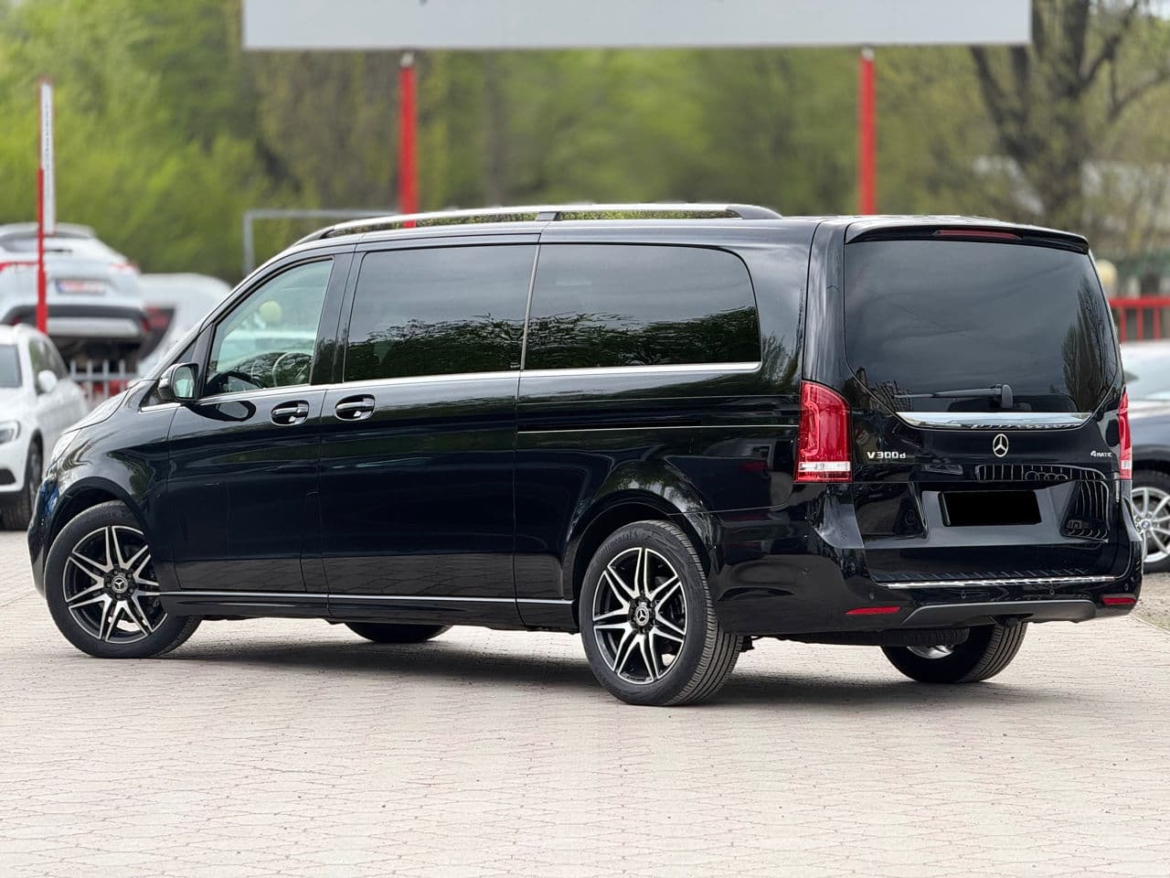 Mercedes V 300 2019 — Миниатюра 3