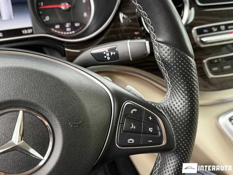 Mercedes V 300 2019 — Миниатюра 11