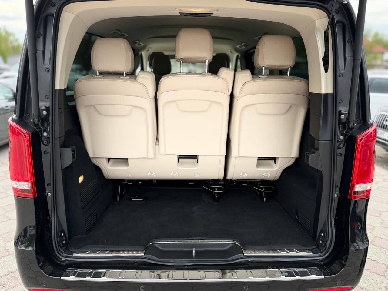 Mercedes V 300 2019 — Миниатюра 19