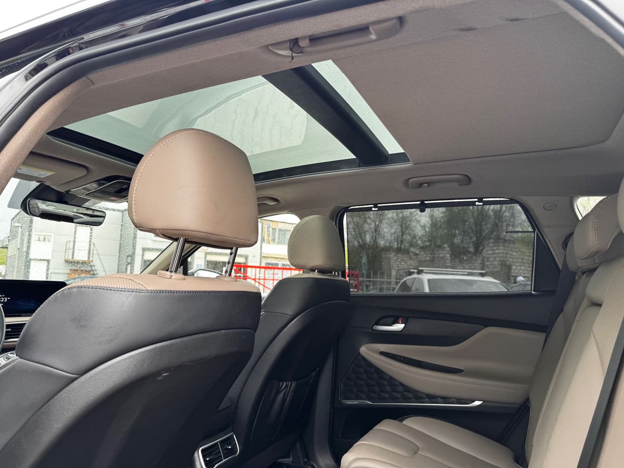 Hyundai Santa Fe 2023 — Миниатюра 19