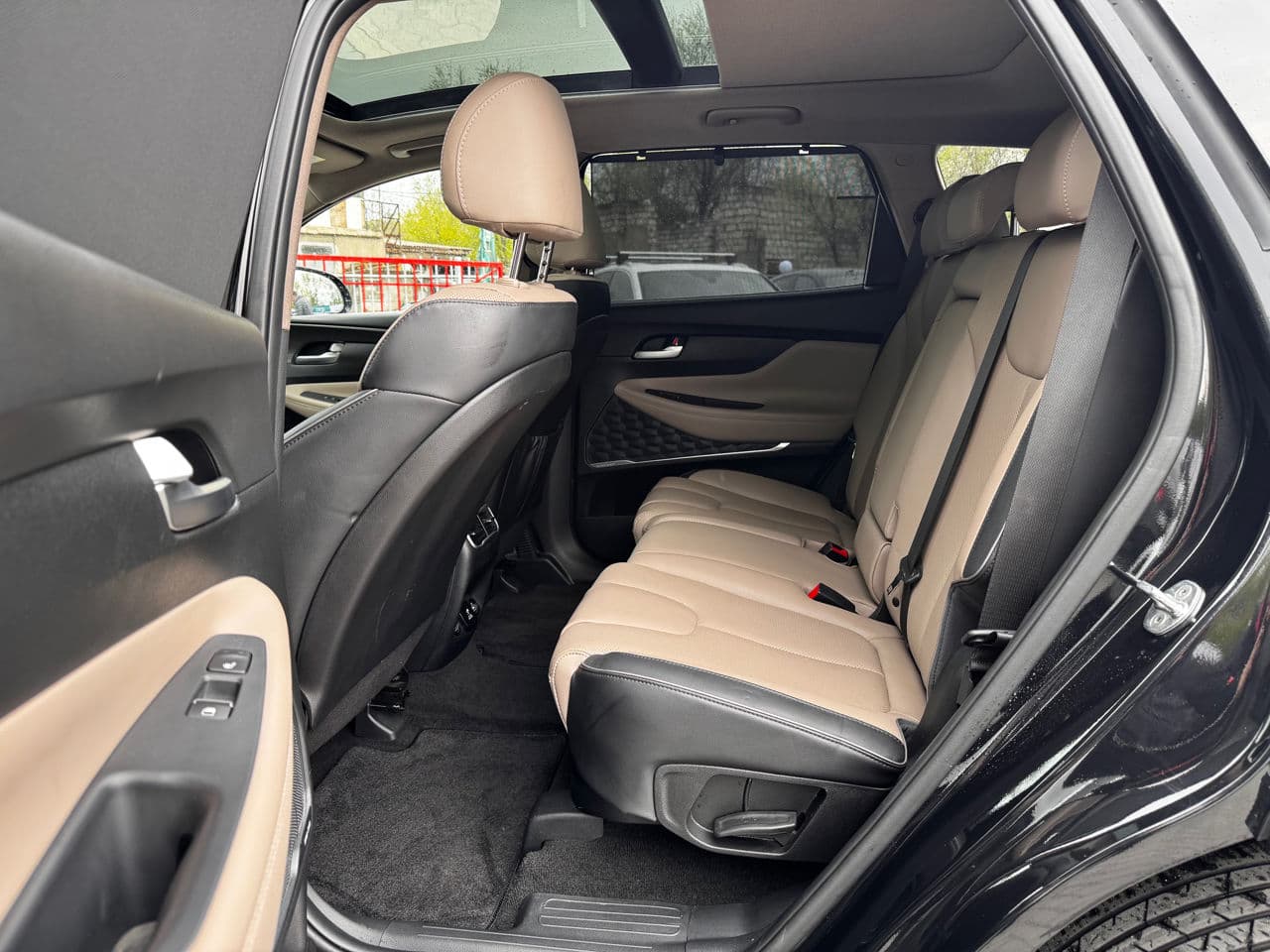 Hyundai Santa Fe 2023 — Миниатюра 21