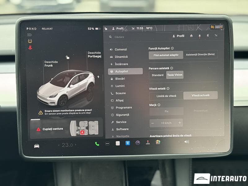 Tesla Model Y 2022 — Миниатюра 12