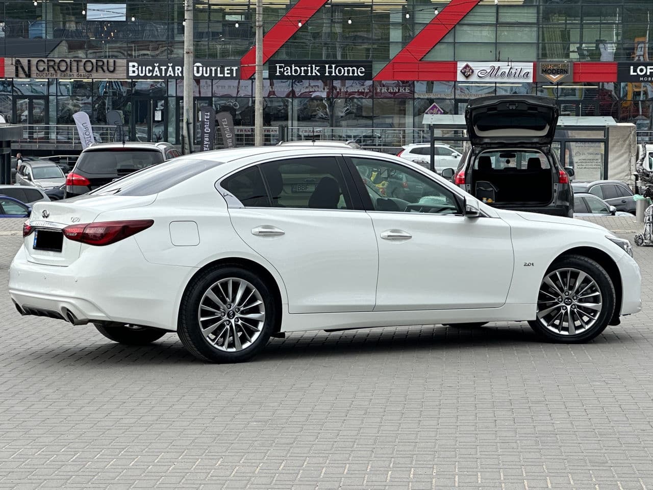 Infiniti Q50 2017 — Миниатюра 3