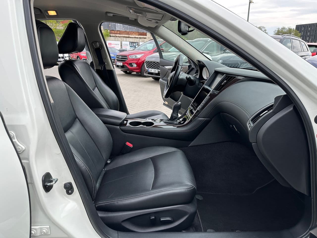 Infiniti Q50 2017 — Миниатюра 15