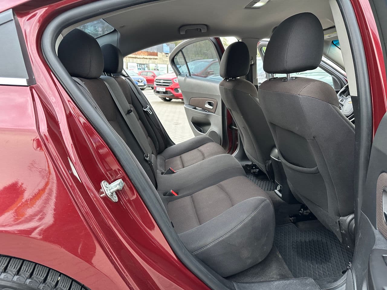 2015 Chevrolet Cruze — Miniatură 14