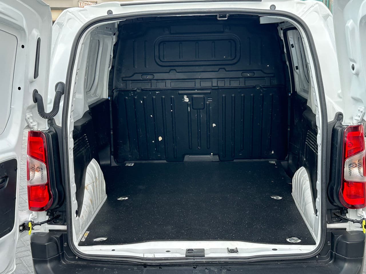 Toyota Proace 2021 — Миниатюра 15