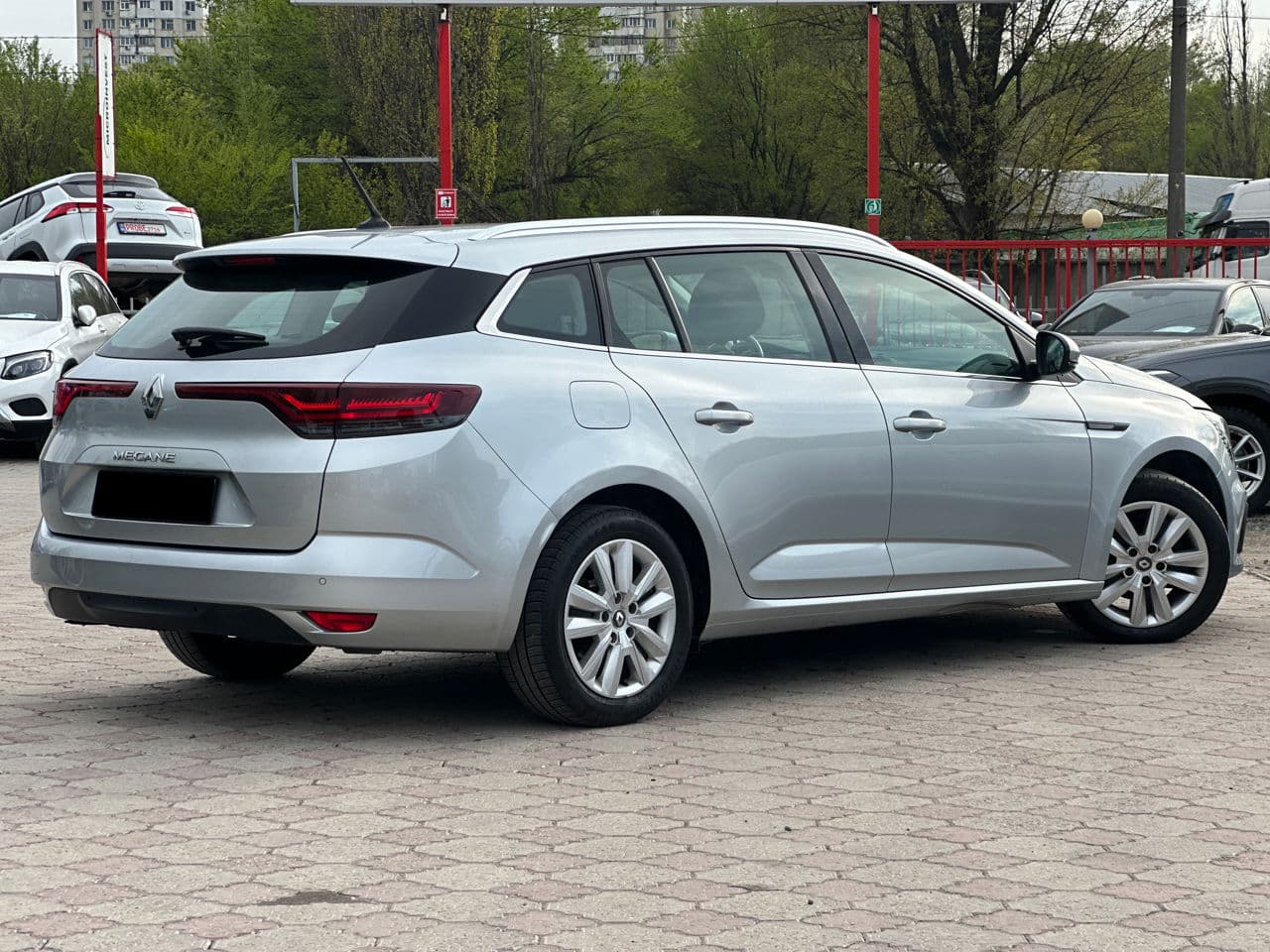 Renault Megane 2021 — Миниатюра 2