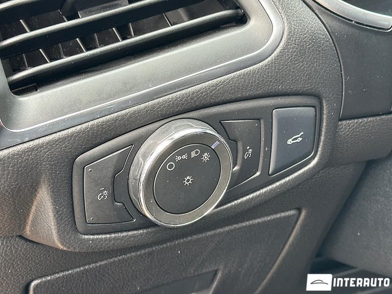 Ford Edge 2015 — Миниатюра 14