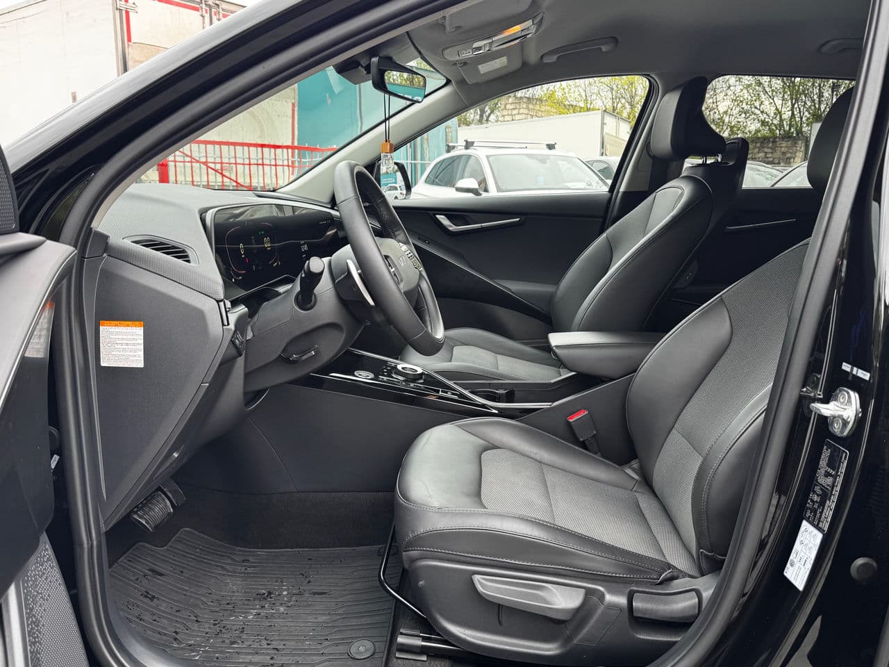 Kia Niro 2022 — Миниатюра 5