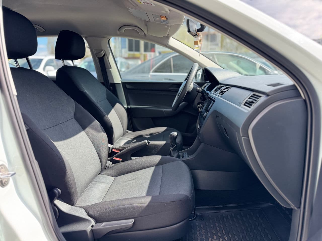 Skoda Rapid 2015 — Миниатюра 15