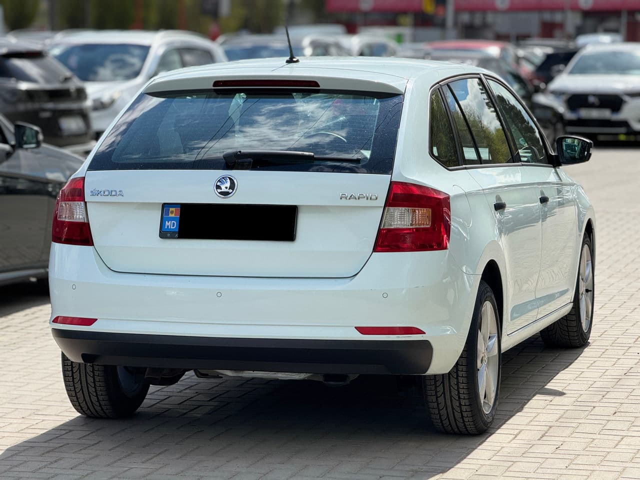 Skoda Rapid 2015 — Миниатюра 2