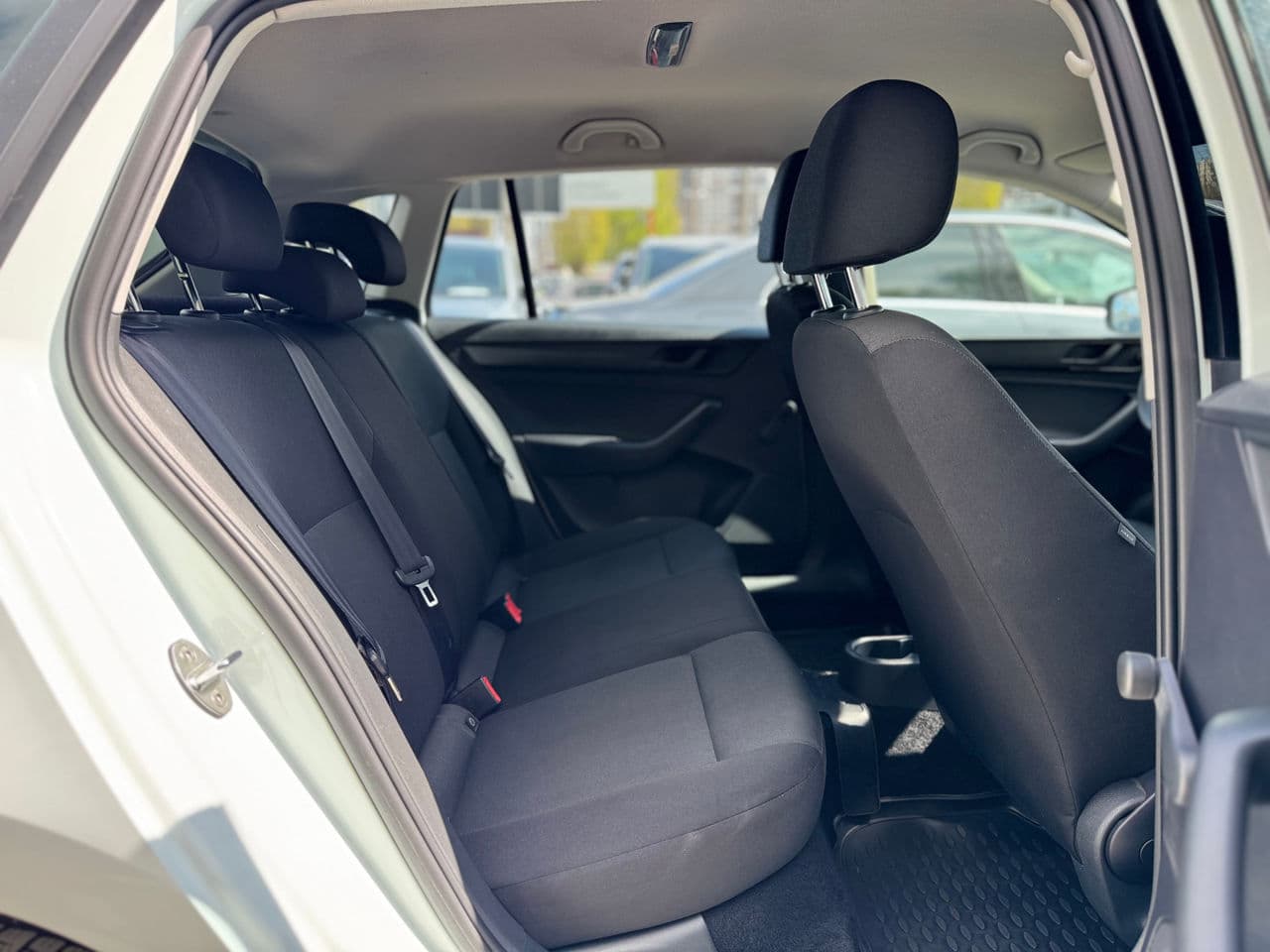 Skoda Rapid 2015 — Миниатюра 16