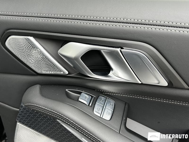 BMW X7 M6.0i 2022 — Миниатюра 21