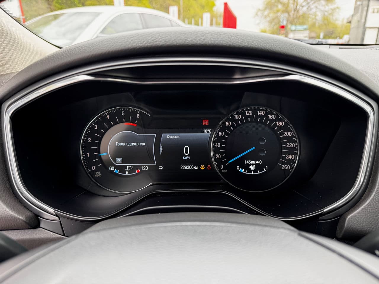 Ford Mondeo 2017 — Миниатюра 10
