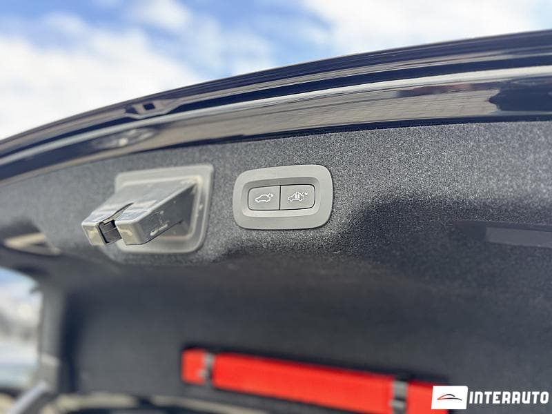 Volvo S 90 2017 — Миниатюра 6