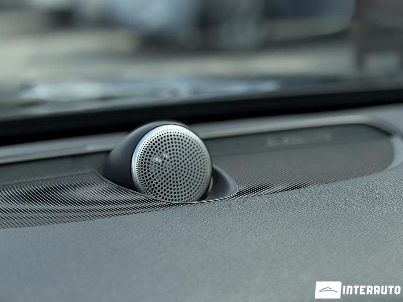 Volvo S 90 2017 — Миниатюра 16