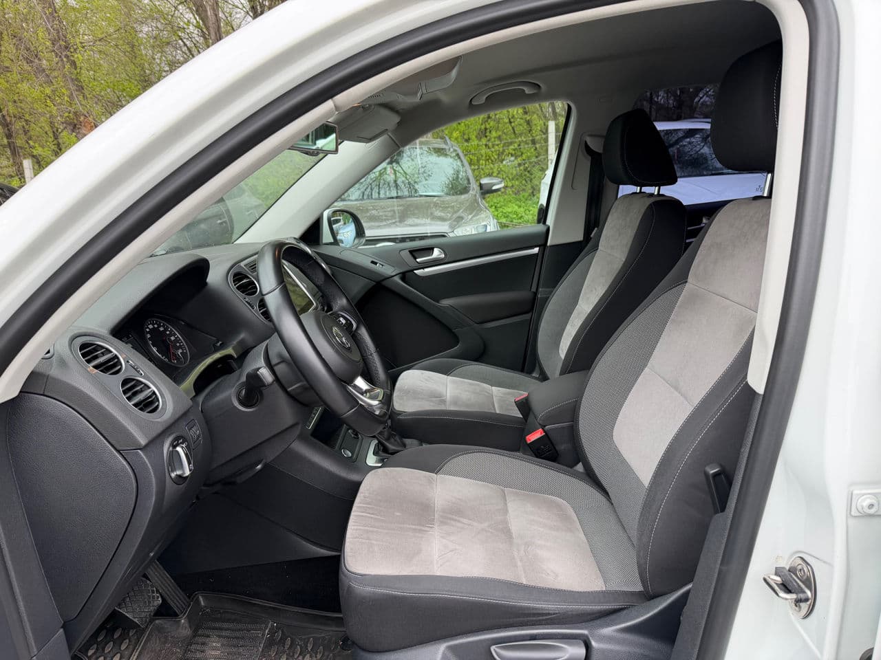 2014 Volkswagen Tiguan — Miniatură 6