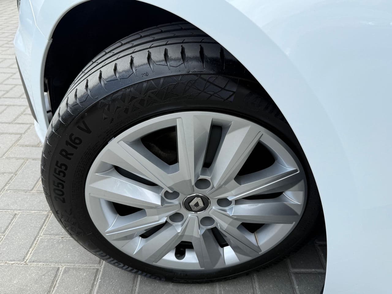 Renault Megane 2020 — Миниатюра 18