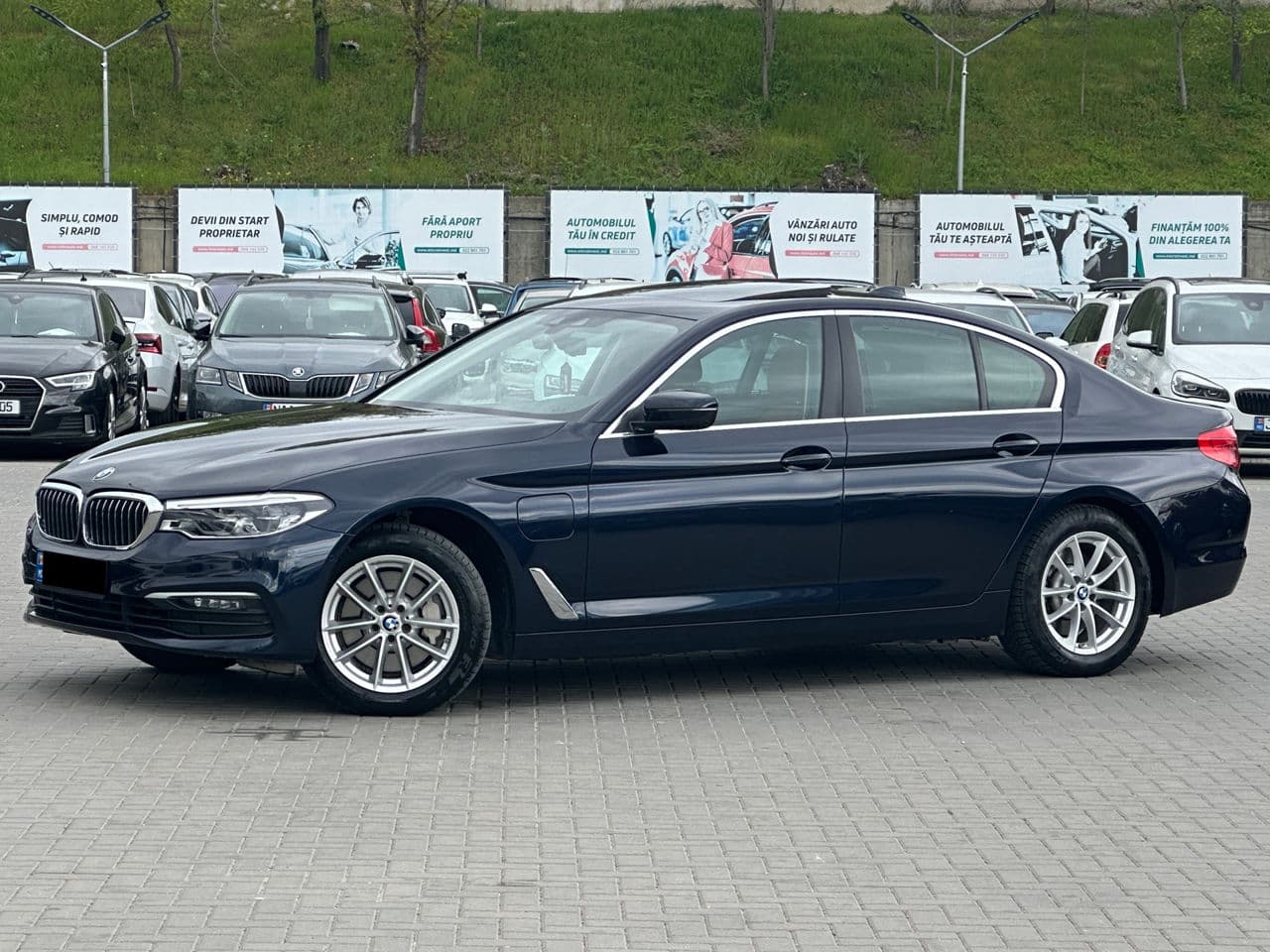 BMW 530e 2019 — Миниатюра 2