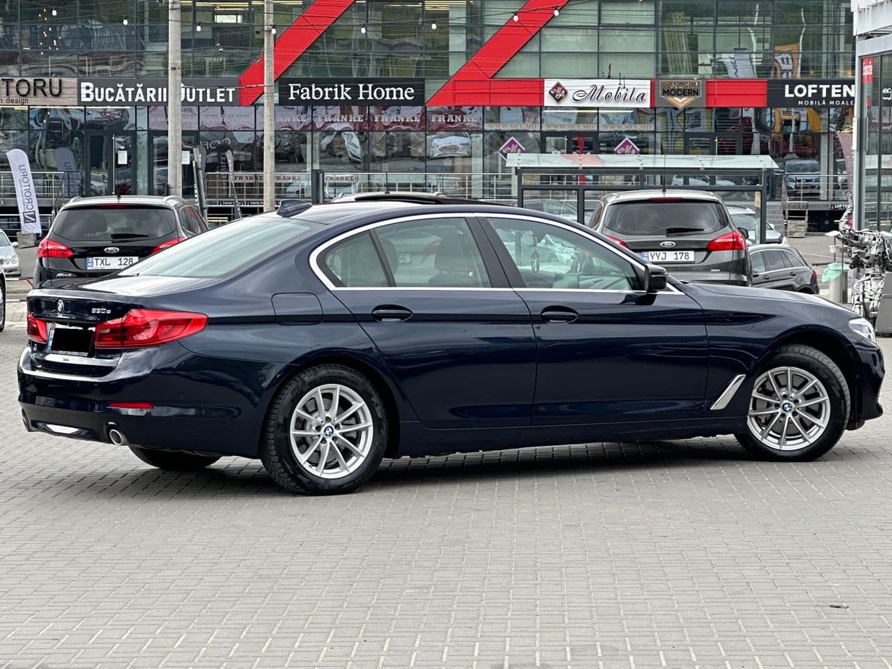 BMW 530e 2019 — Миниатюра 3