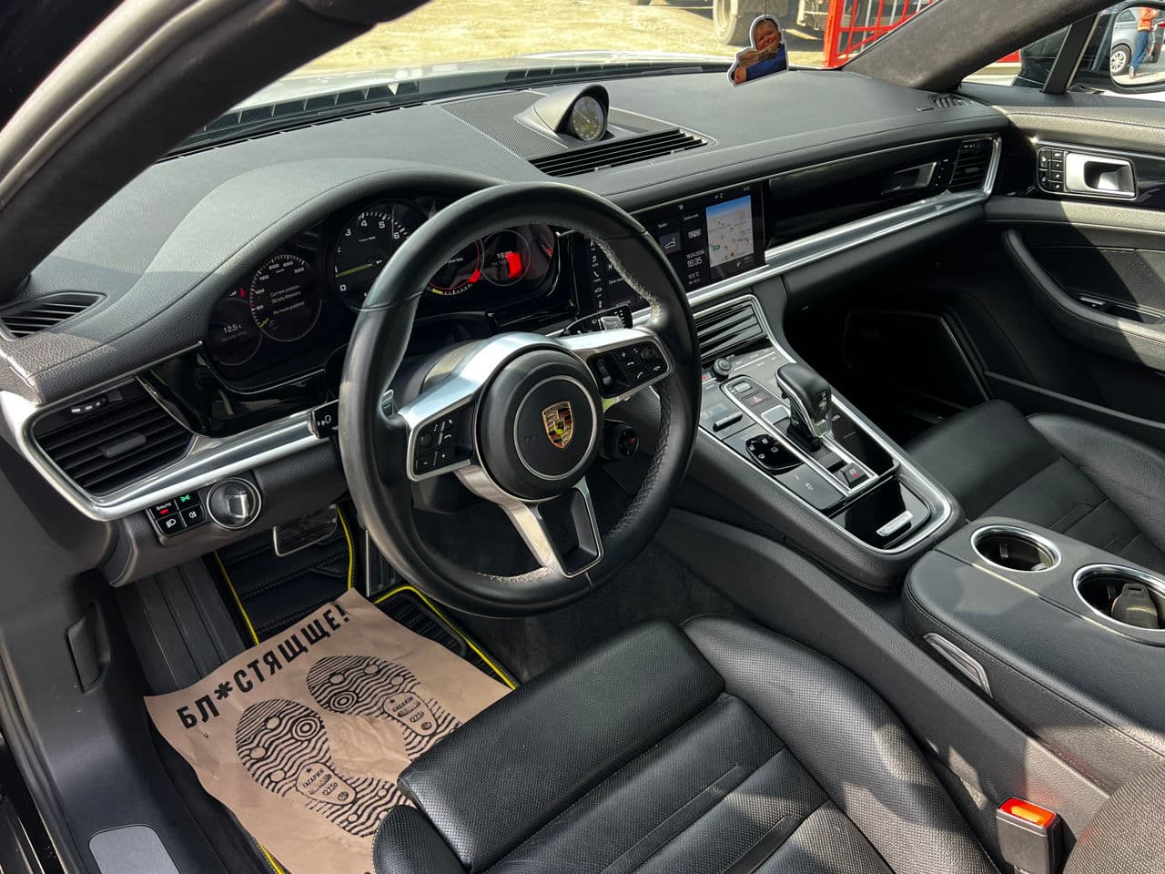 Porsche Panamera 4S 2018 — Миниатюра 6