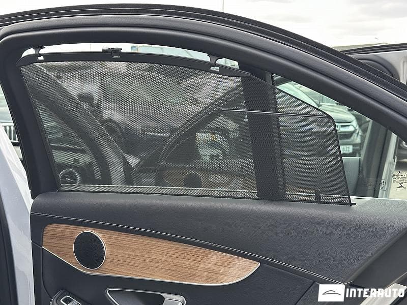 Mercedes C 200 2017 — Миниатюра 13