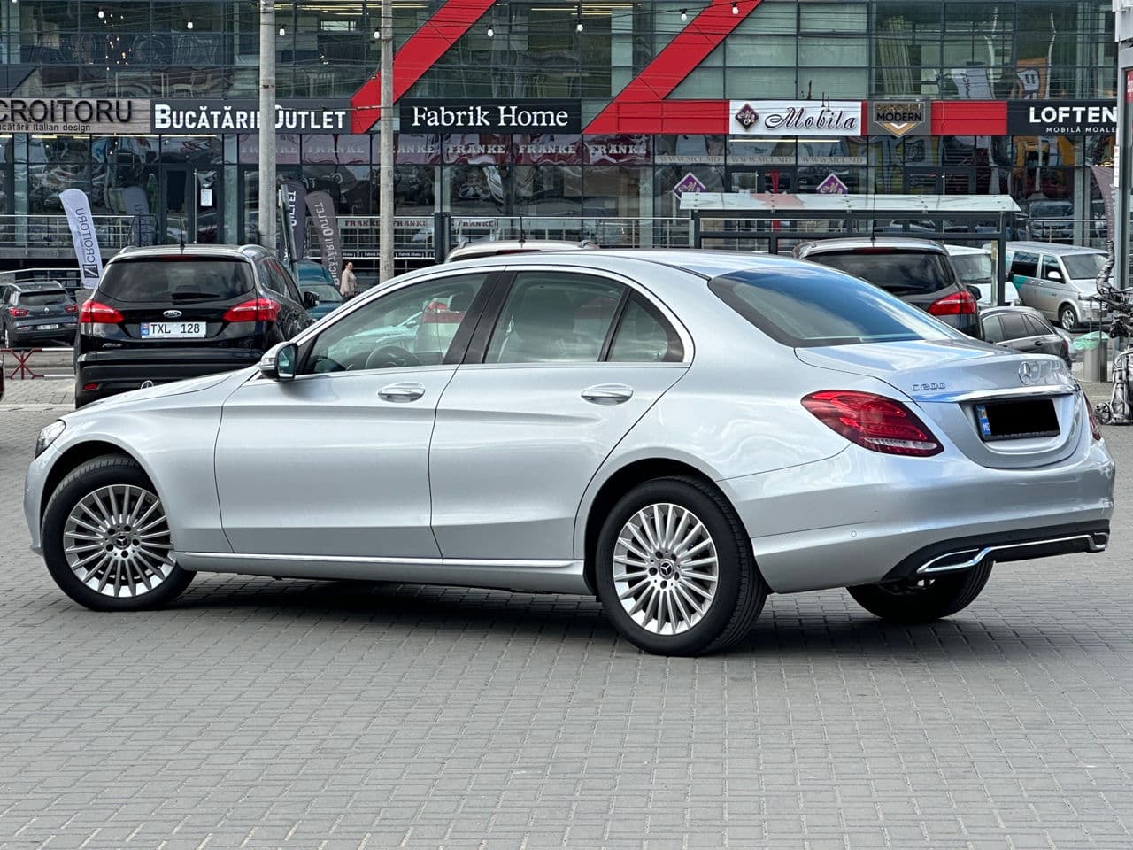 Mercedes C 200 2017 — Миниатюра 4