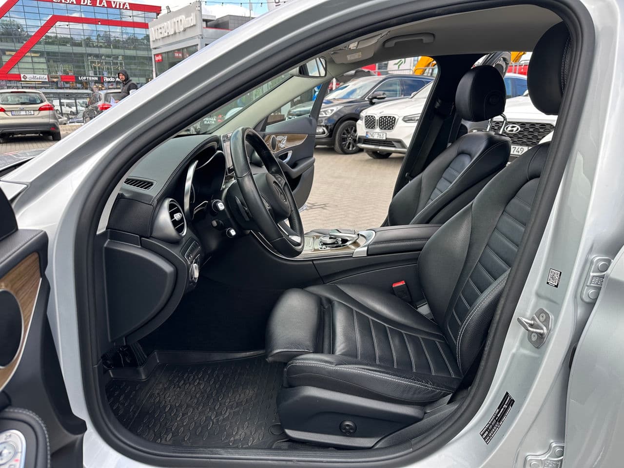 Mercedes C 200 2017 — Миниатюра 5