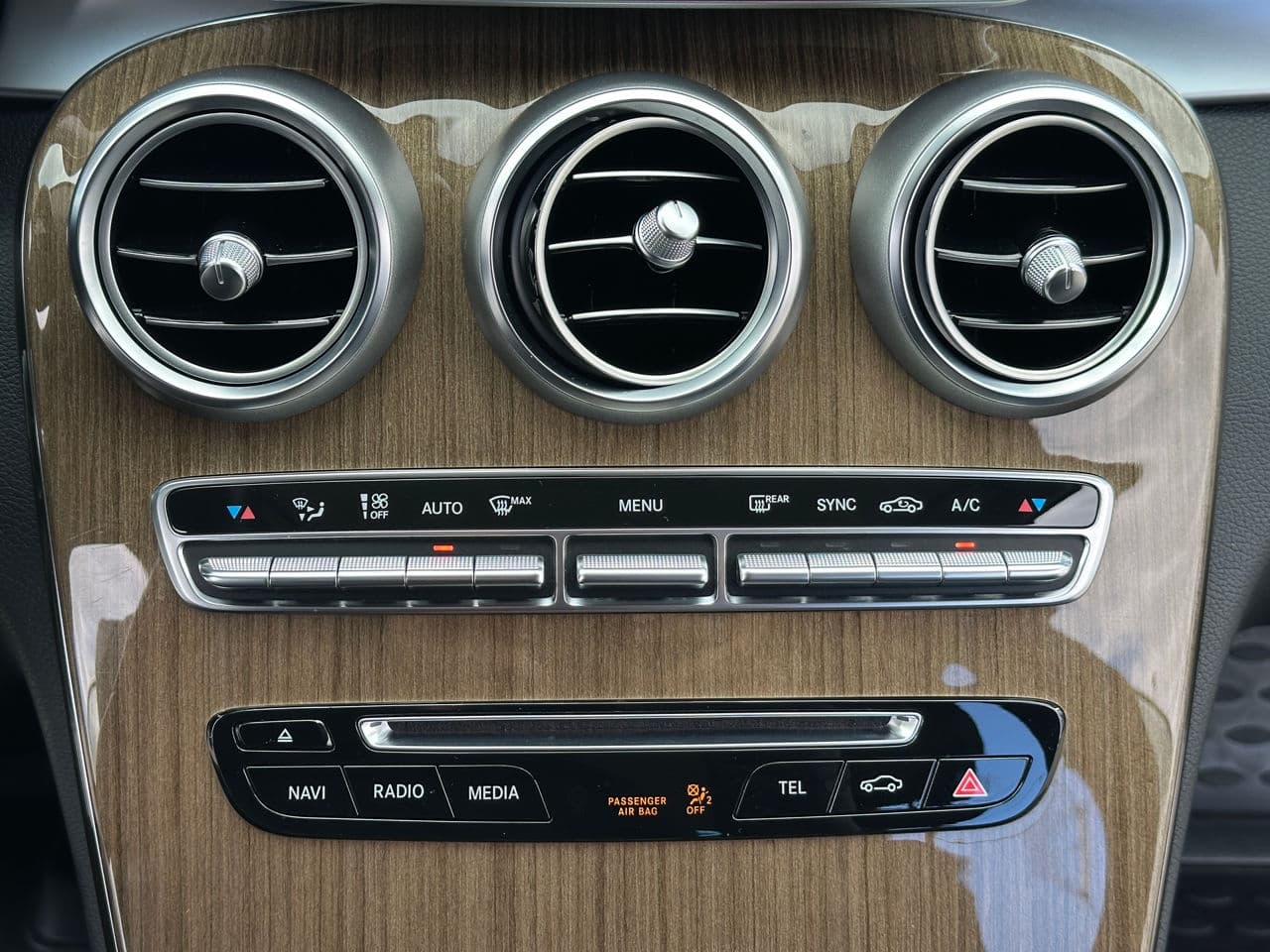 Mercedes C 200 2017 — Миниатюра 10
