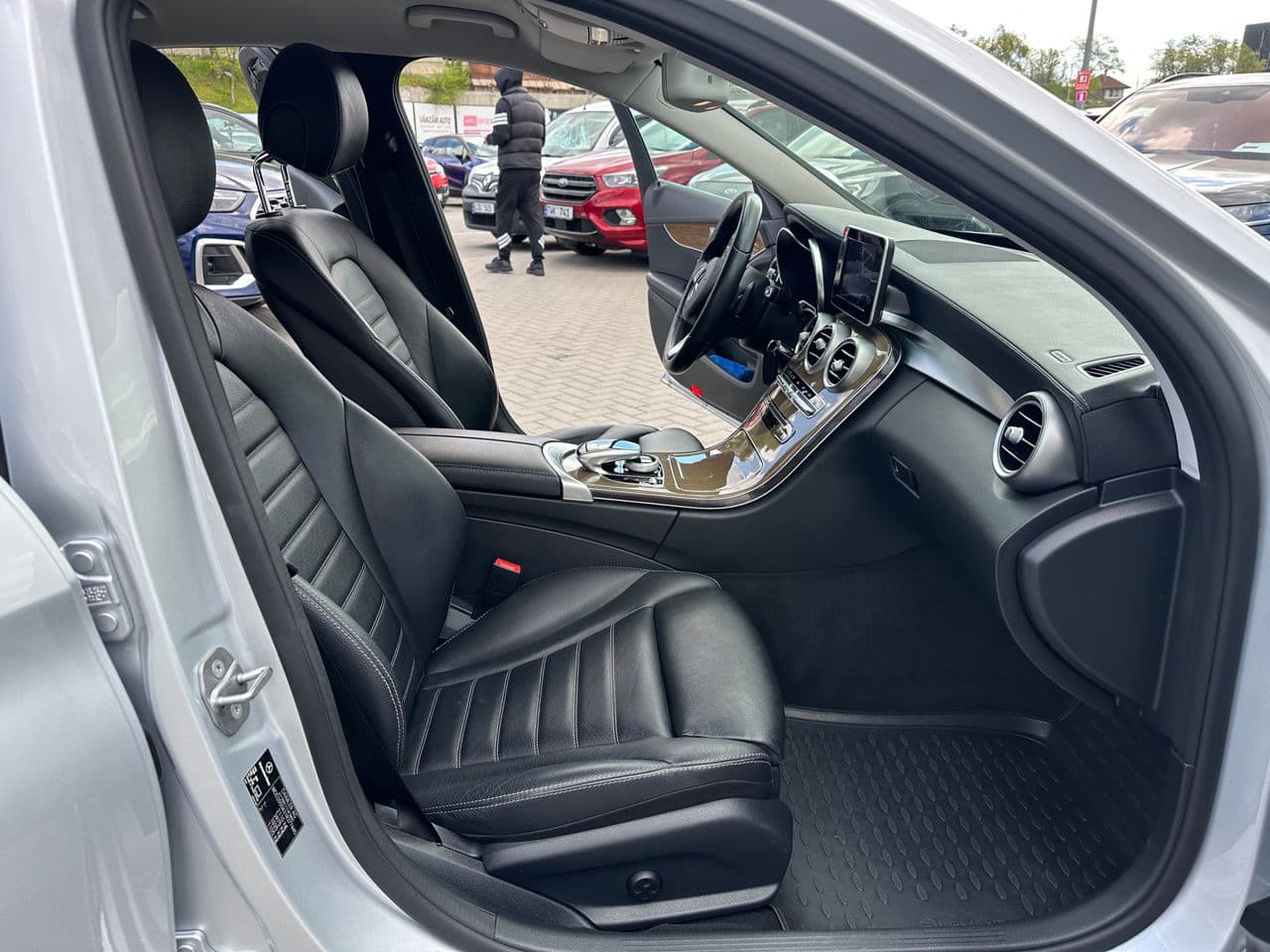 Mercedes C 200 2017 — Миниатюра 15