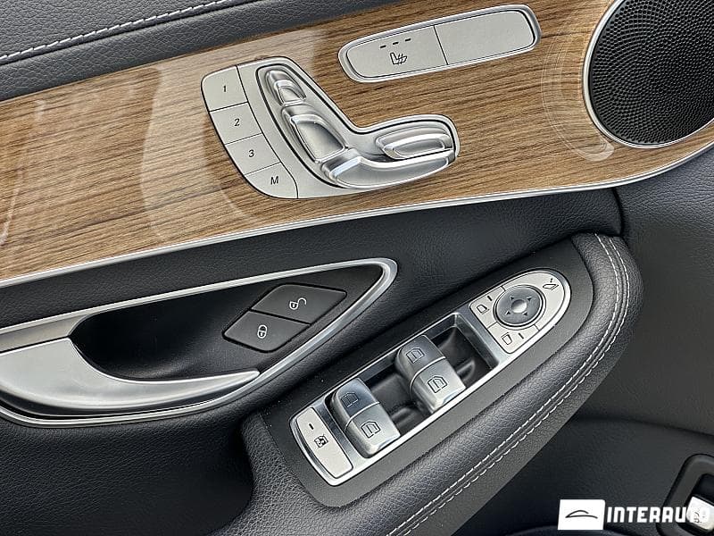 Mercedes C 200 2017 — Миниатюра 18