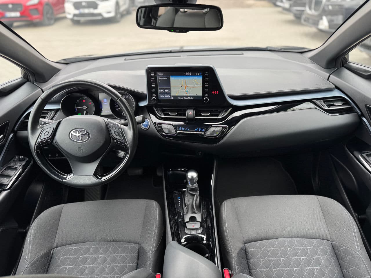 Toyota C-HR 2020 — Миниатюра 8
