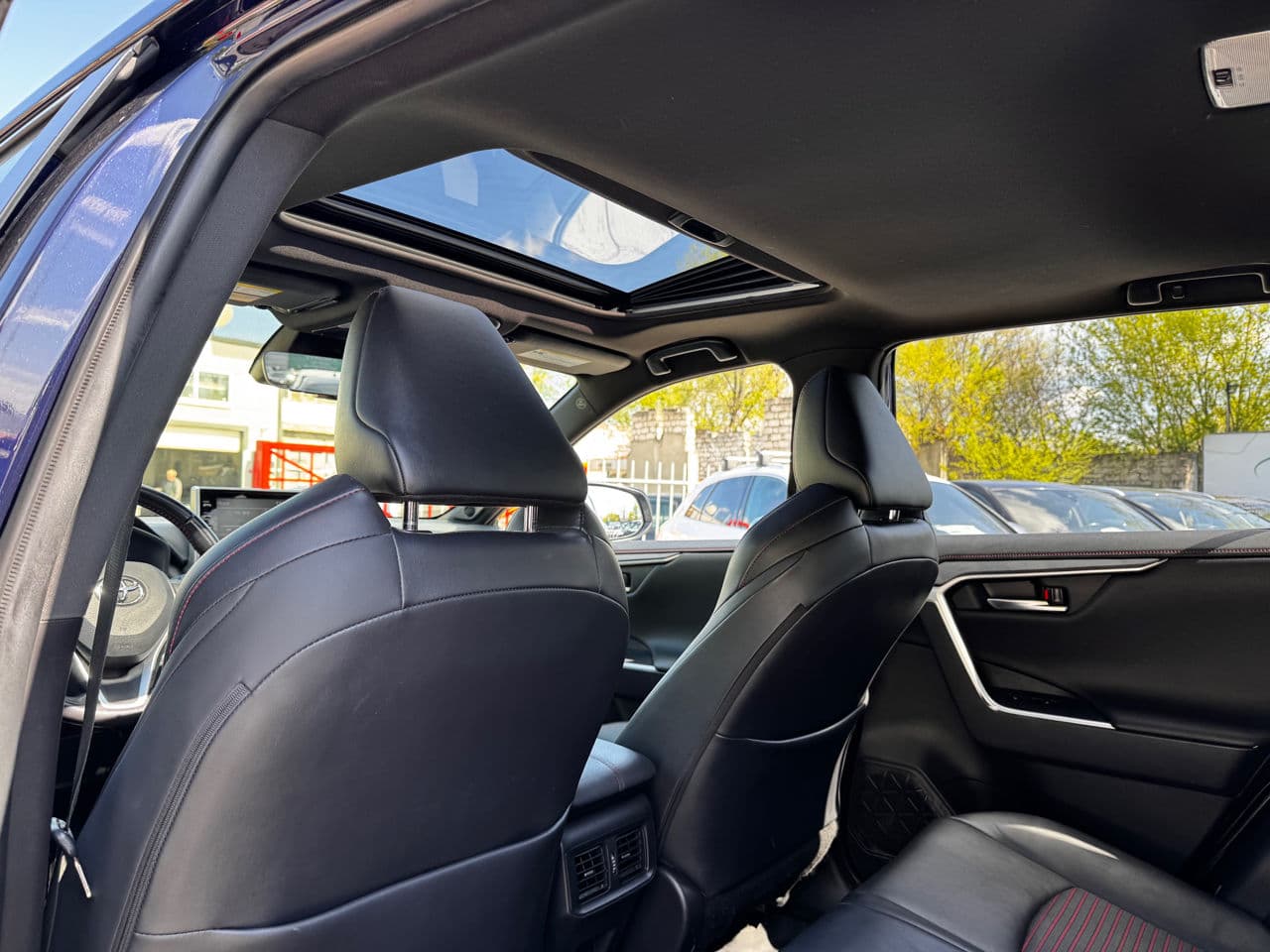 Toyota Rav-4 2021 — Миниатюра 18
