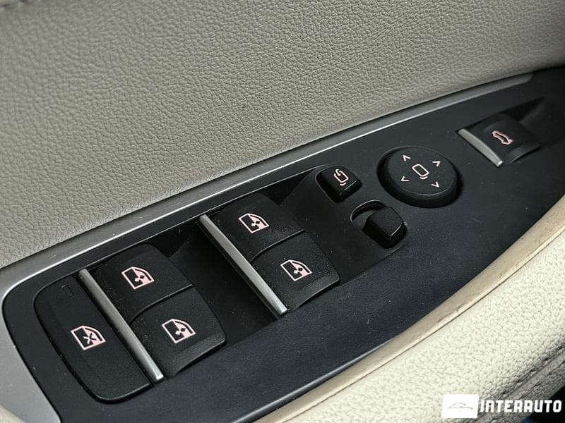 BMW X3 3.0i 2018 — Миниатюра 8