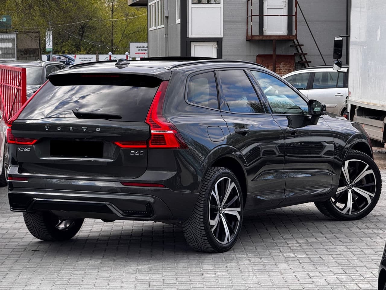 Volvo XC 60 2021 — Миниатюра 2