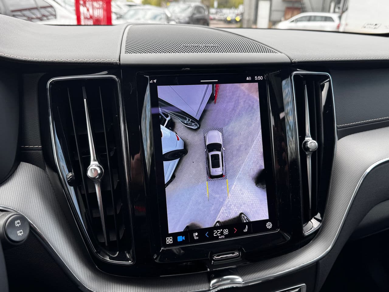Volvo XC 60 2021 — Миниатюра 14